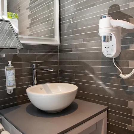 Be Poet Baixa 3* Лиссабон